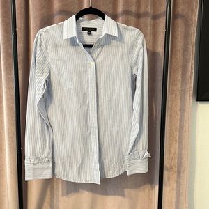 Banana Republic xs long sleeve ruffle grey light blue white pin stripe, cotton